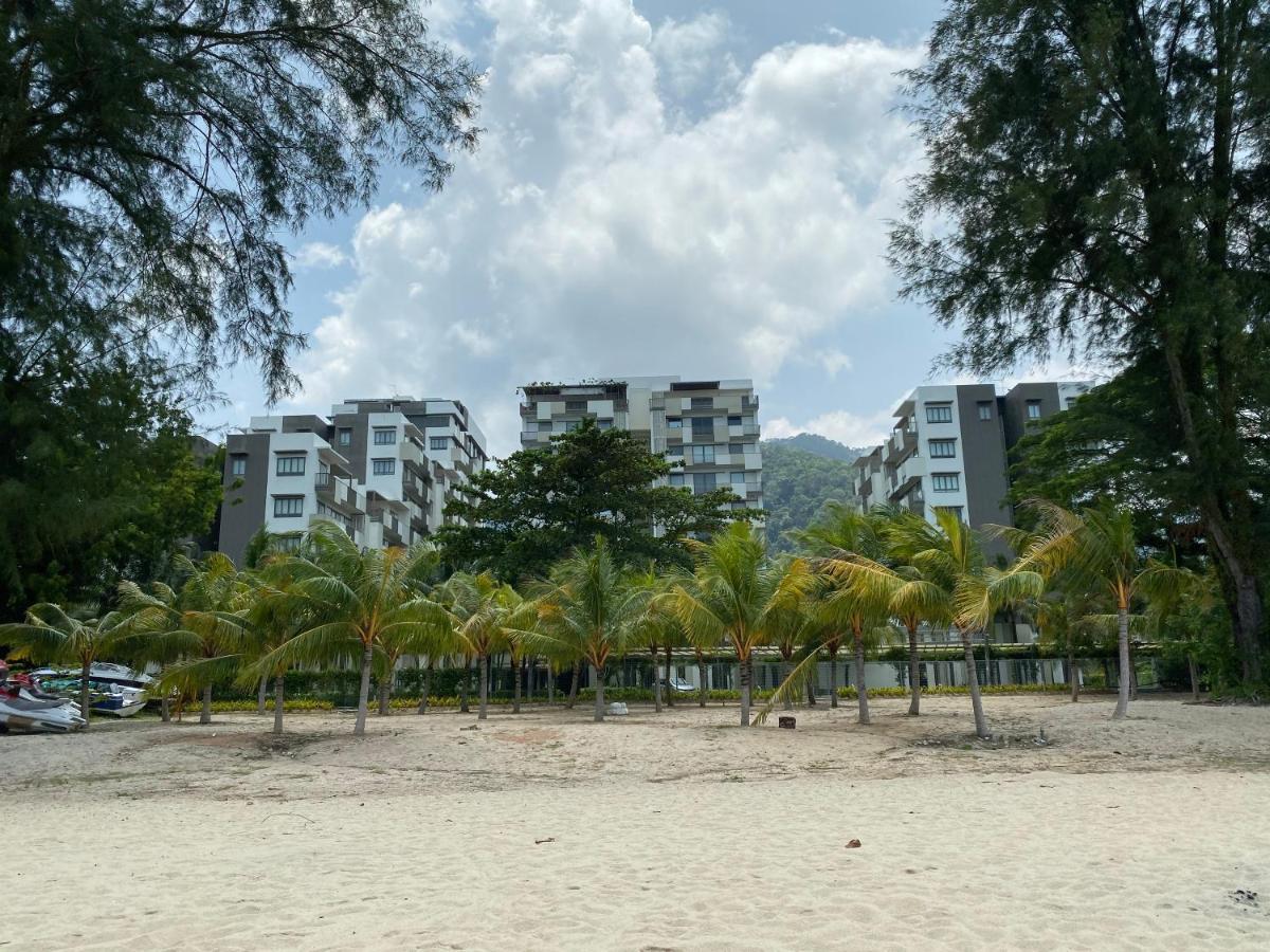 By The Sea @ Luxury Suites, Batu Feringgi Εξωτερικό φωτογραφία